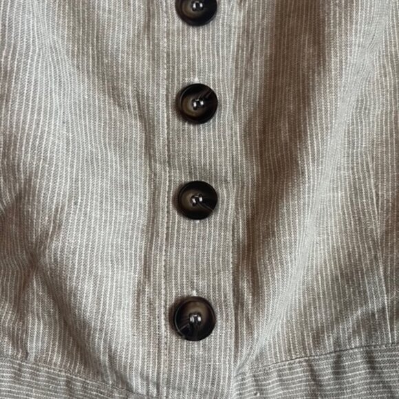 Lost + Wander - Cropped Button Down - Picture 2 of 6